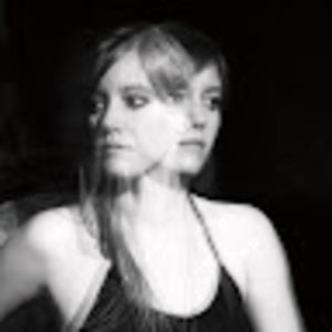 Meet your Posher, Caitlin